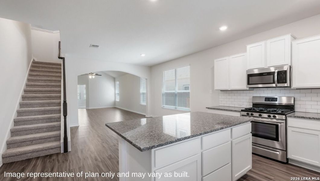 Furnished interior view inside a new home in Veranda, San Antonio (Image 12).
