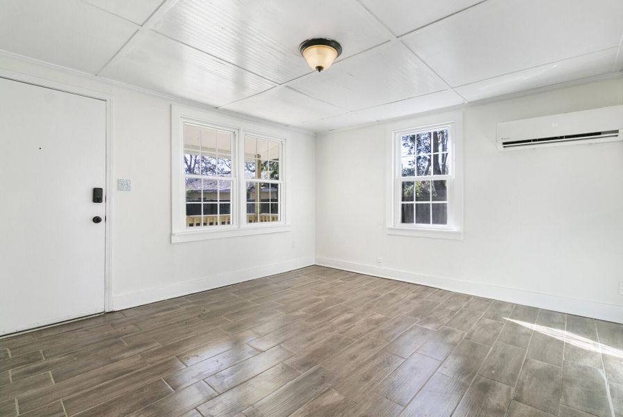 Spacious, unfurnished interior of a new home in , Charleston (Image 13). Spacious, unfurnished interior of a new home in , Charleston (Image 13).