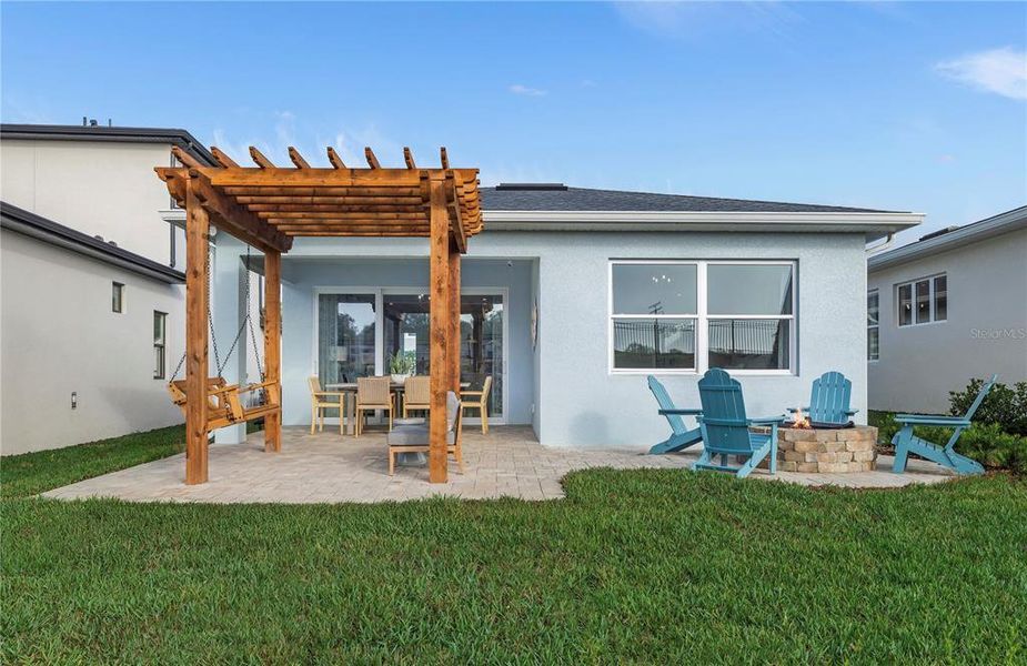 Exterior details and patio area of a home in , Lady Lake (Image 4). Exterior details and patio area of a home in , Lady Lake (Image 4).