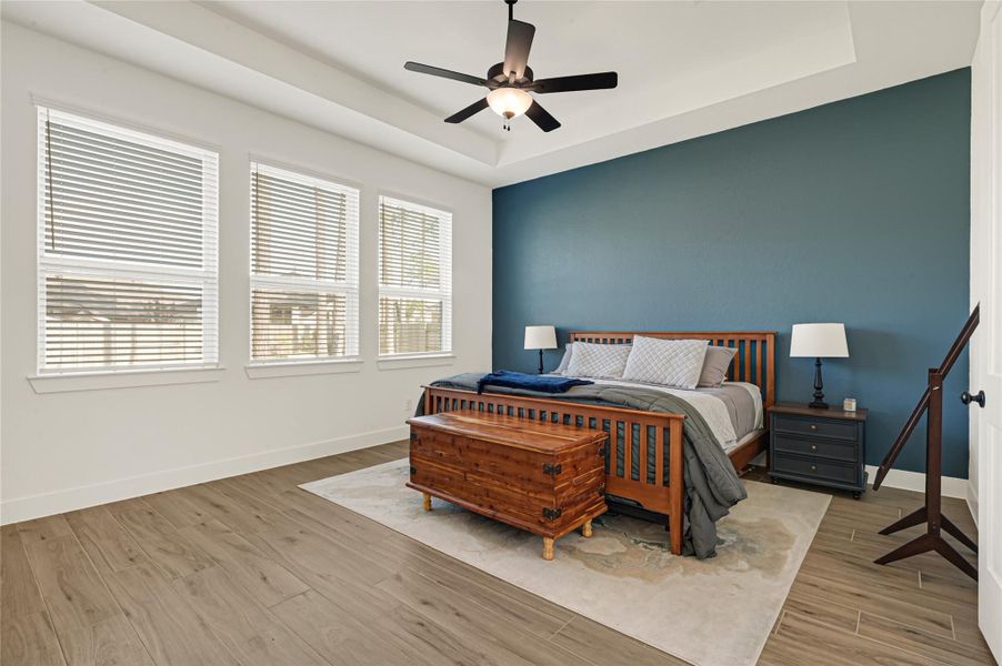 Furnished interior view inside a new home in Evergreen 40s, Conroe (Image 31). Furnished interior view inside a new home in Evergreen 40s, Conroe (Image 31).