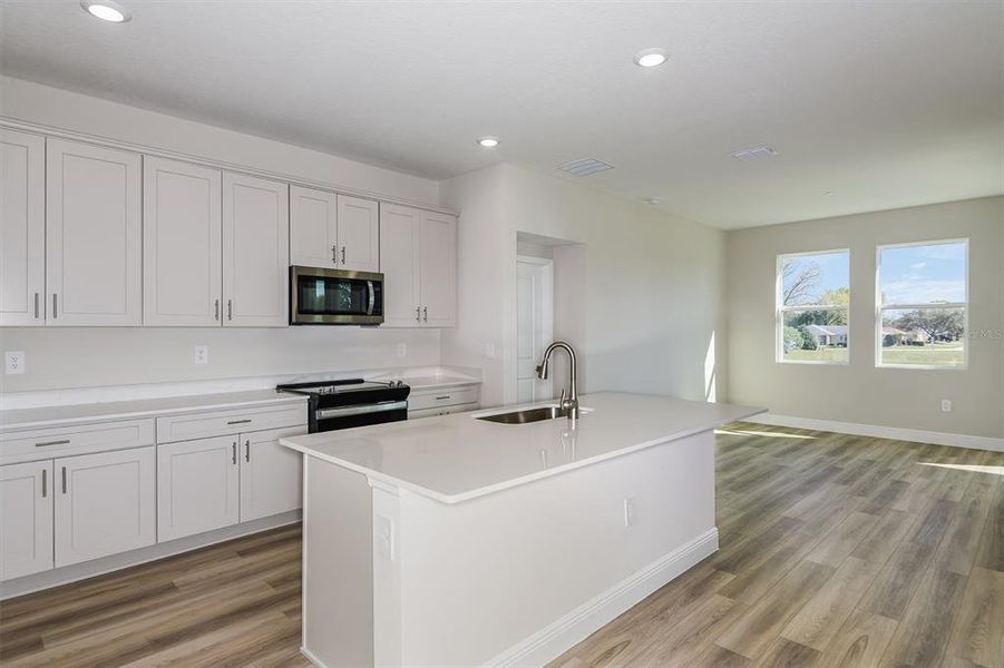 Furnished interior view inside a new home in Cherrywood Preserve, Ocala (Image 7).