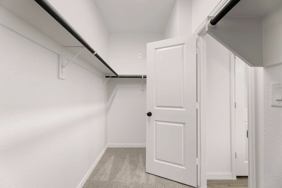 Primary Closet Representative Photo