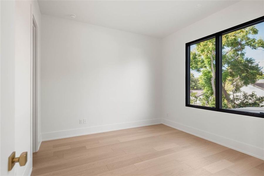 Spacious, unfurnished interior of a new home in , Winter Park (Image 17). Spacious, unfurnished interior of a new home in , Winter Park (Image 17).