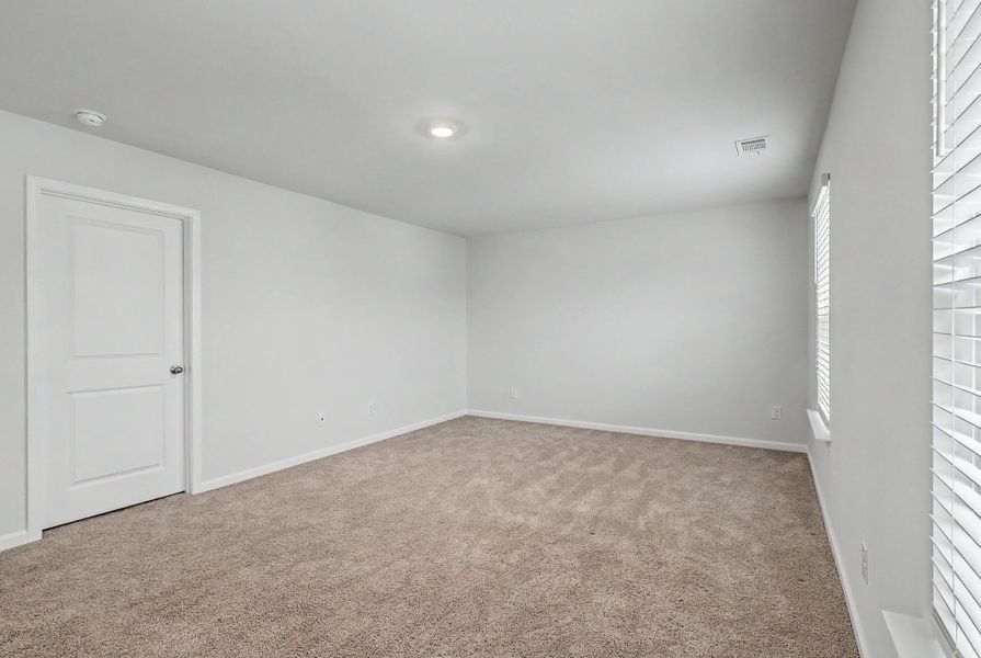 Spacious, unfurnished interior of a new home in , Moncks Corner (Image 26).