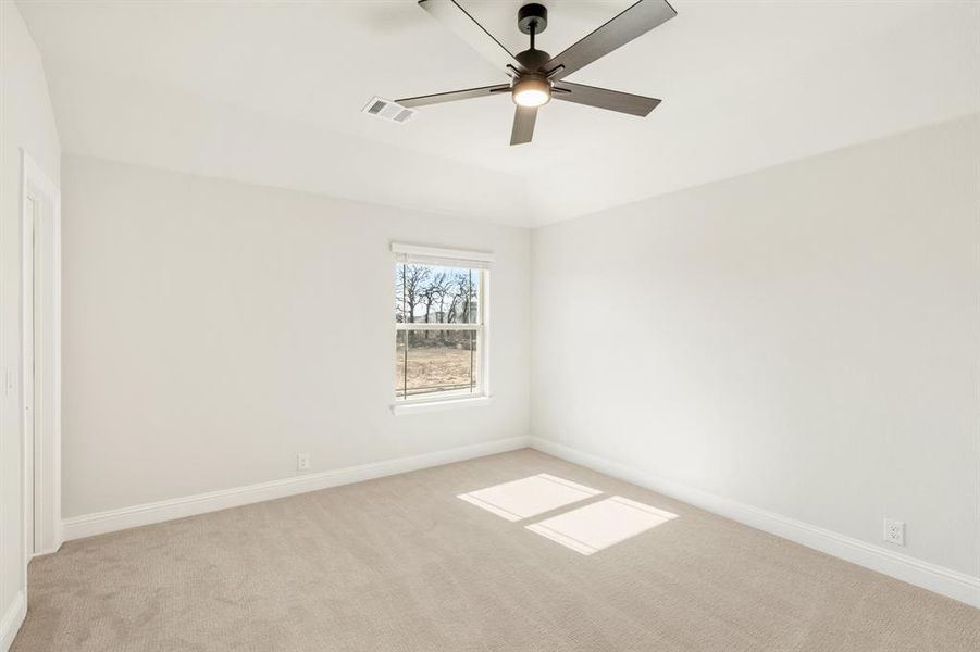 Spacious, unfurnished interior of a new home in Rockwood, Mansfield (Image 24).
