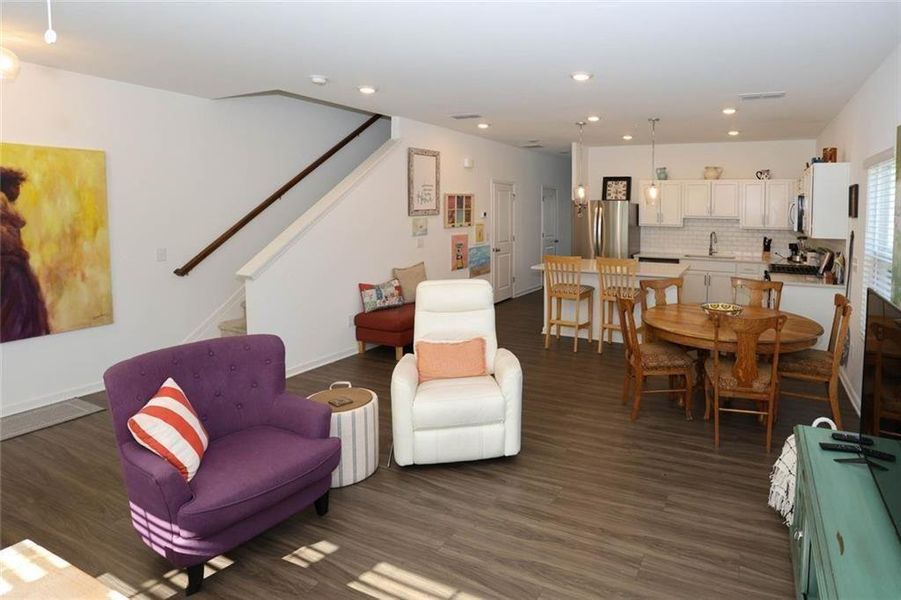 Furnished interior view inside a new home in Laurelwood, Douglasville (Image 8).