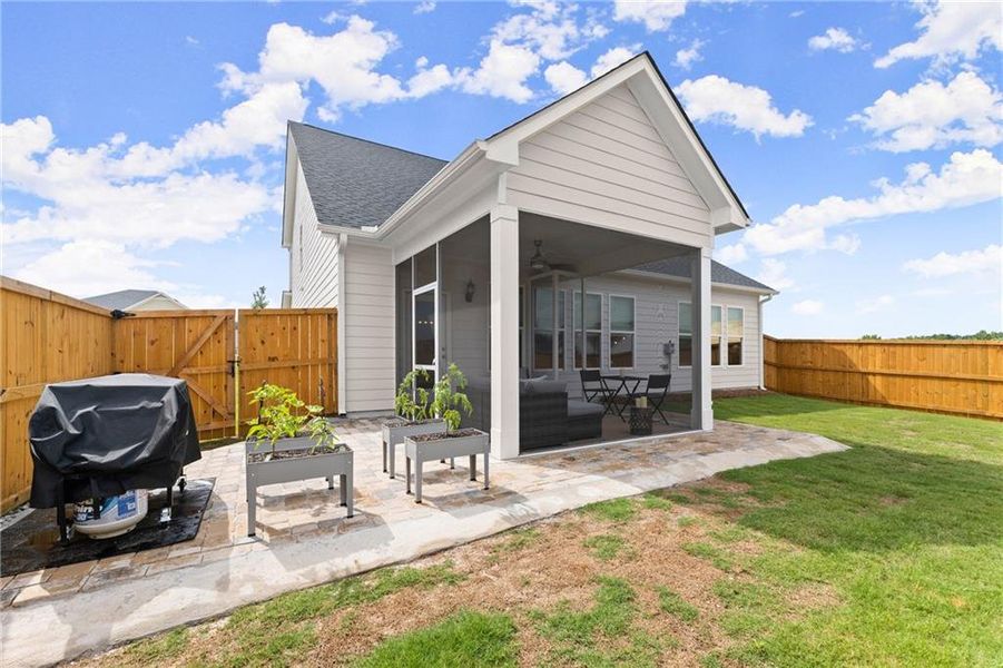 Exterior details and patio area of a home in , Homer (Image 23).