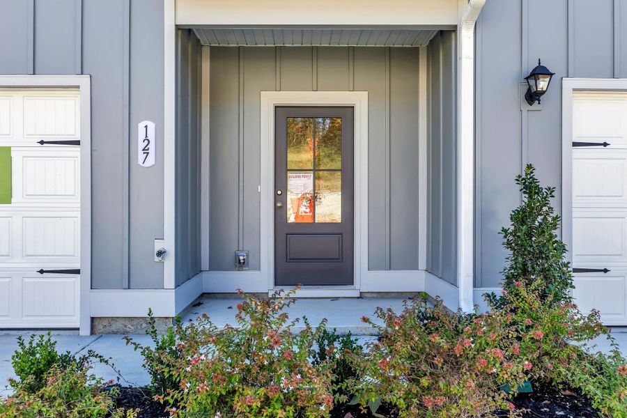 Exterior details and patio area of a home in Ironhorse, Dickson (Image 3).