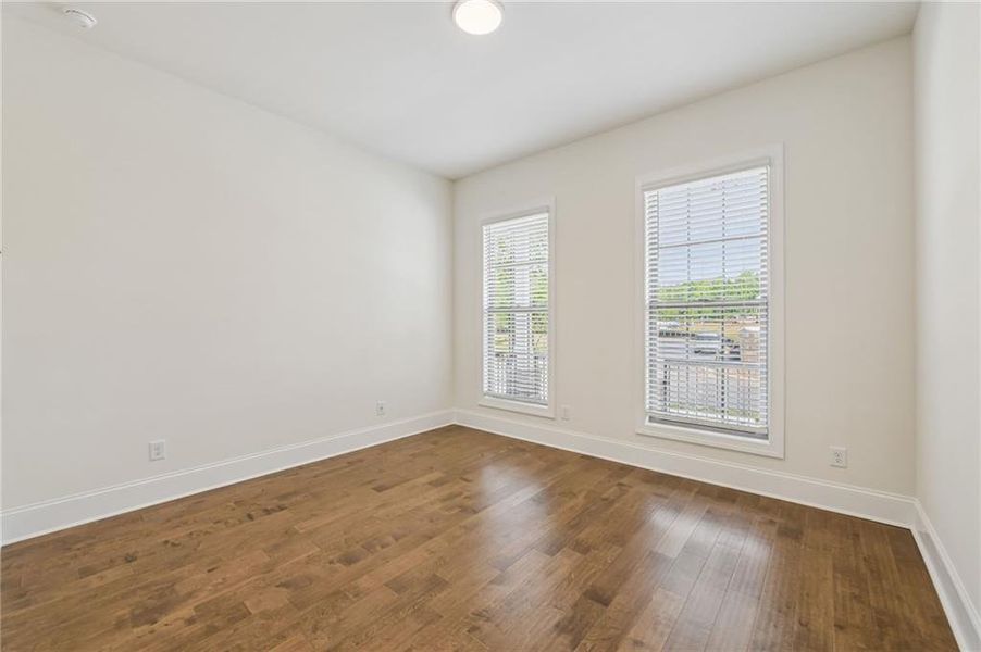 Spacious, unfurnished interior of a new home in Waterhaven, Cumming (Image 21).