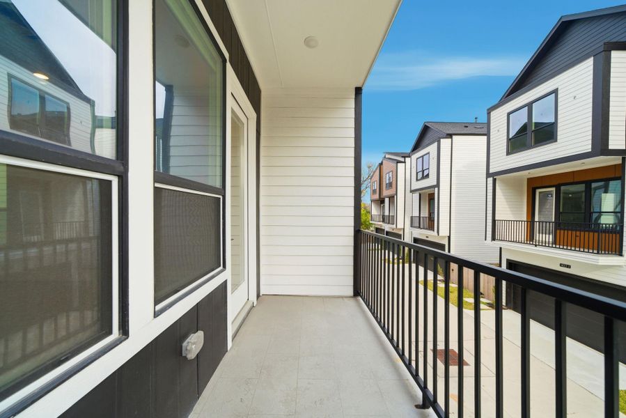 Exterior details and patio area of a home in , Houston (Image 22).