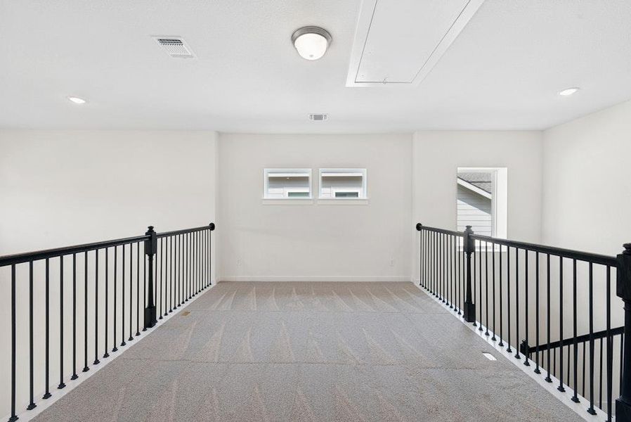Spacious, unfurnished interior of a new home in Santa Rita Ranch, Liberty Hill (Image 18). Spacious, unfurnished interior of a new home in Santa Rita Ranch, Liberty Hill (Image 18).