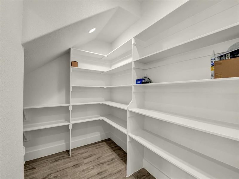 Spacious, unfurnished interior of a new home in , Weatherford (Image 31).