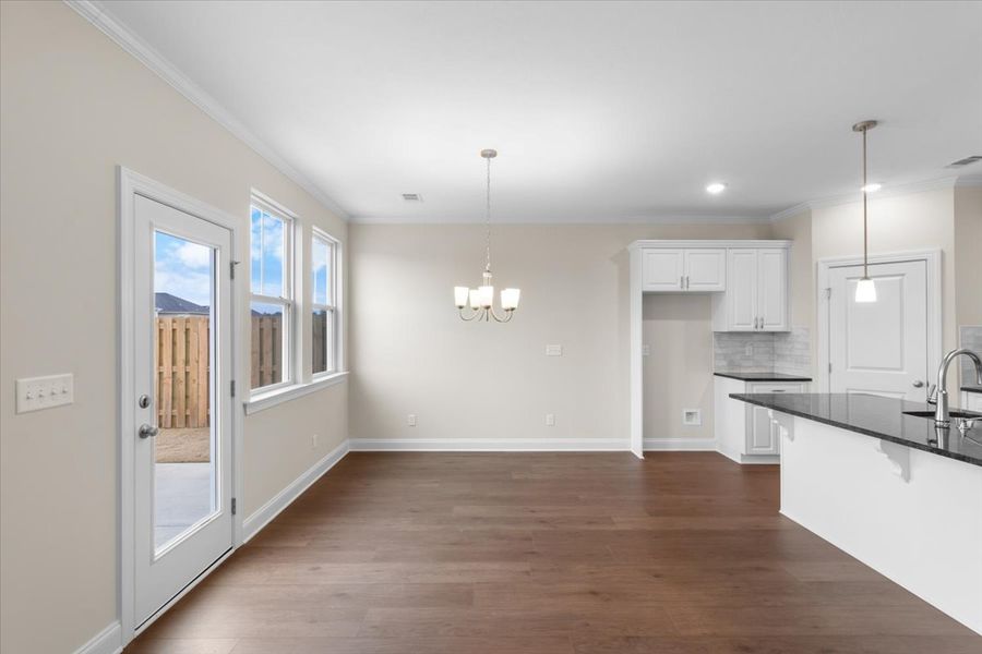 Spacious, unfurnished interior of a new home in Windsor, North Augusta (Image 14).