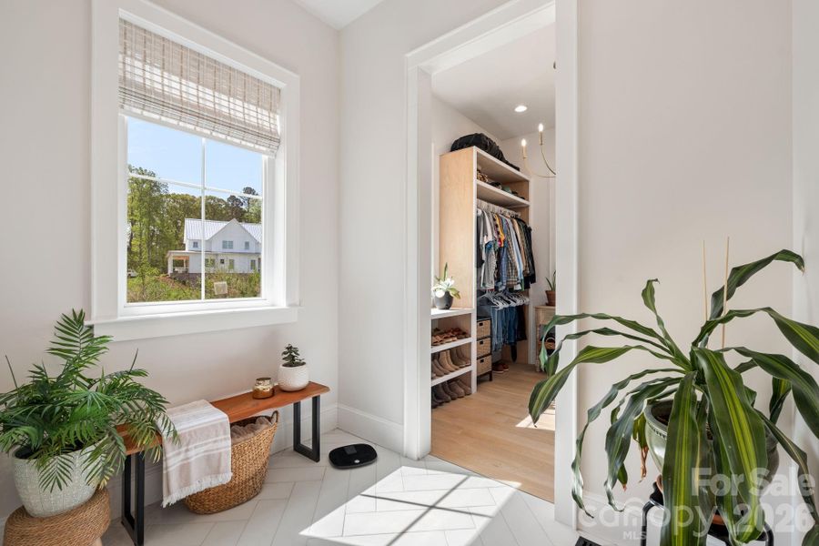 Furnished interior view inside a new home in , Rockwell (Image 5).