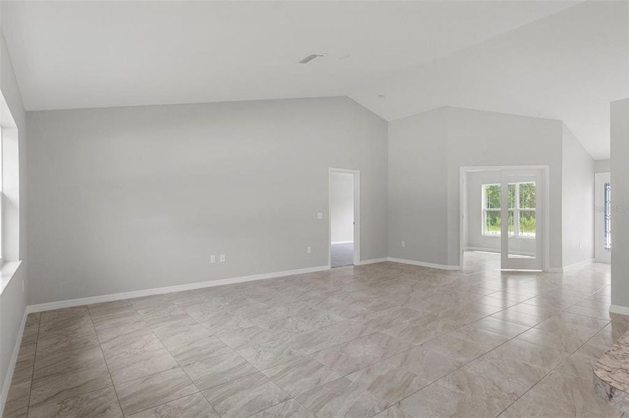 Spacious, unfurnished interior of a new home in , Brooksville (Image 19).