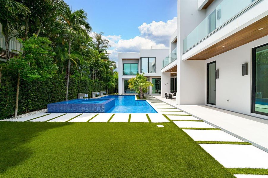 10-web-or-mls-photo-10