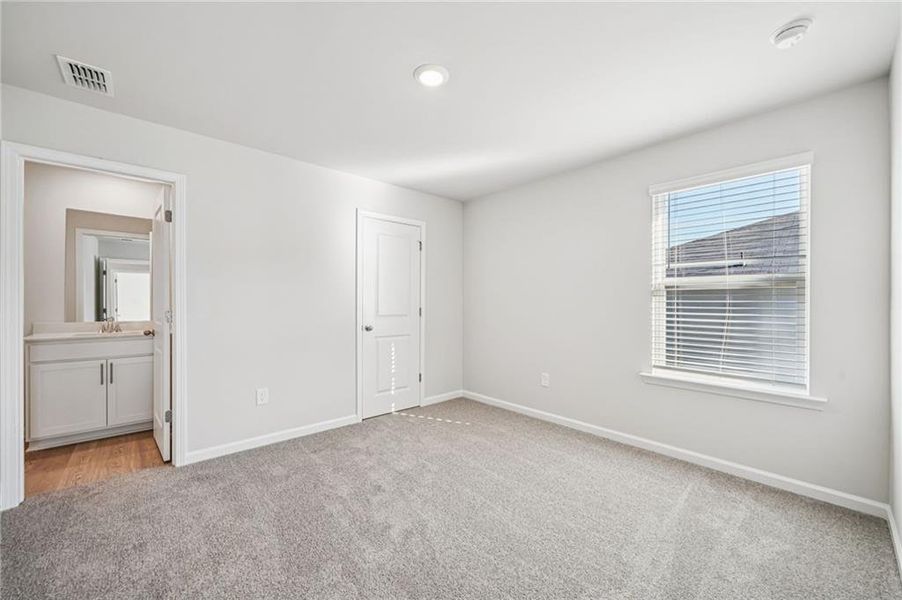 Spacious, unfurnished interior of a new home in Parkside at Grayson, Grayson (Image 29).