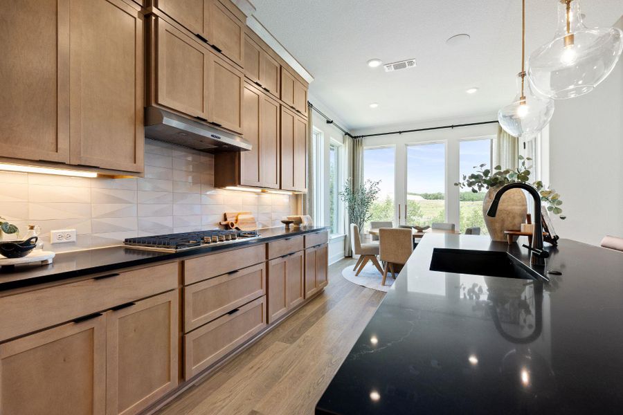 Stunning finishes in Light & Bright Kitchen Stunning finishes in Light & Bright Kitchen