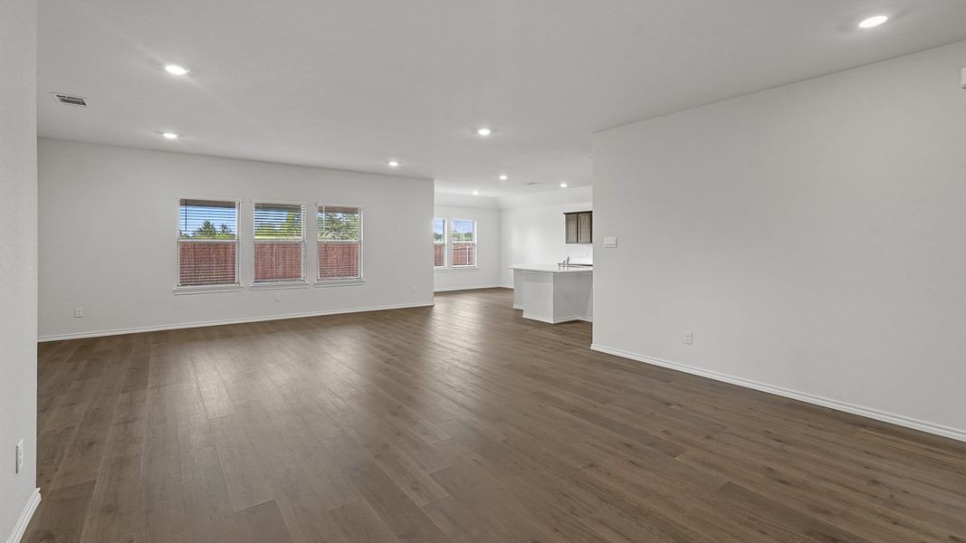 Spacious, unfurnished interior of a new home in Waverly Estates, Josephine (Image 25).