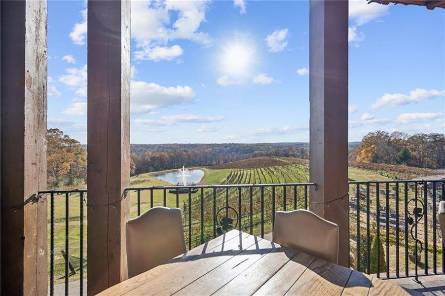 Exterior details and patio area of a home in , Dahlonega (Image 4).
