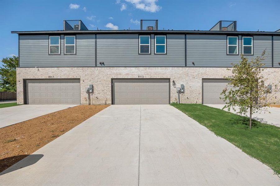Exterior details and patio area of a home in , Rowlett (Image 3). Exterior details and patio area of a home in , Rowlett (Image 3).