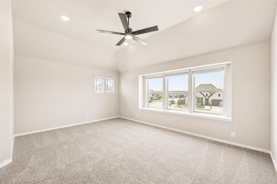 Spacious, unfurnished interior of a new home in Devonshire Classic 60-65, Forney (Image 28). Spacious, unfurnished interior of a new home in Devonshire Classic 60-65, Forney (Image 28).
