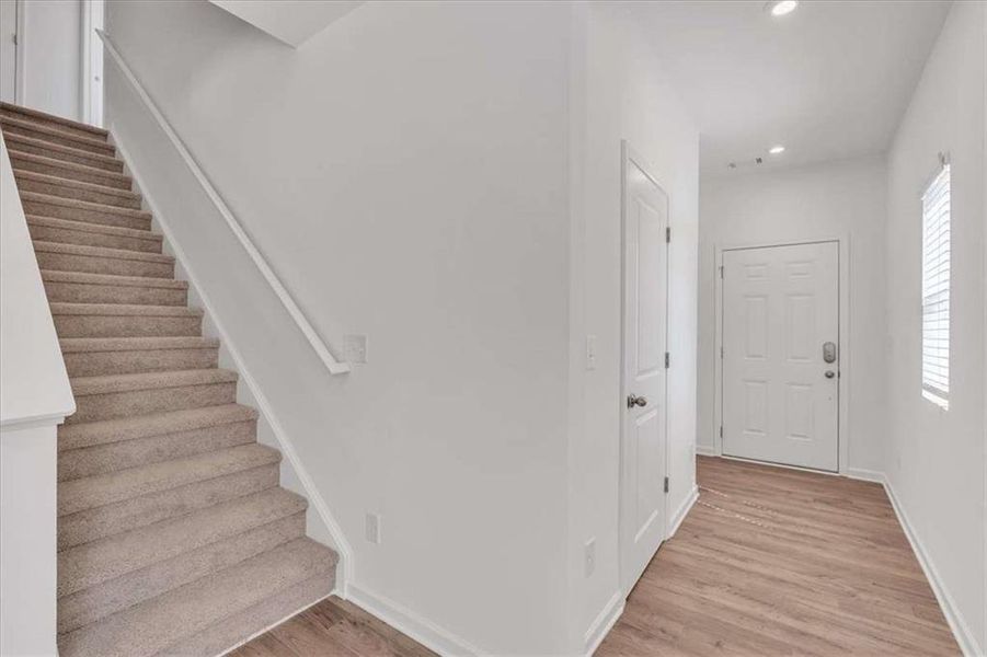 Spacious, unfurnished interior of a new home in The View at Groover's Lake, Lithia Springs (Image 35). Spacious, unfurnished interior of a new home in The View at Groover's Lake, Lithia Springs (Image 35).