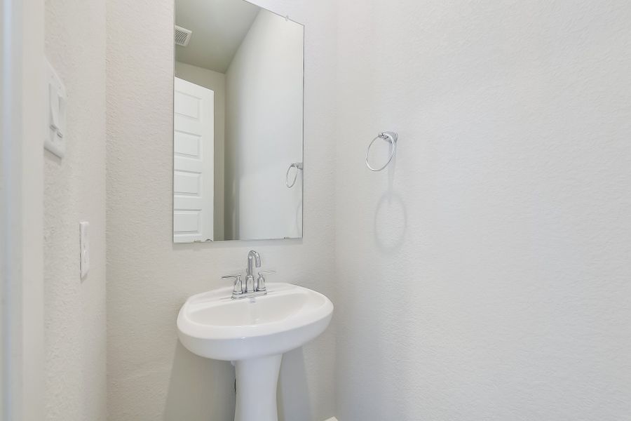 Close-up of interior finishes inside a home in Summer Place  35', Montgomery (Image 22).