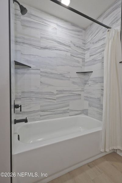 Close-up of interior finishes inside a home in , Keystone Heights (Image 24). Close-up of interior finishes inside a home in , Keystone Heights (Image 24).