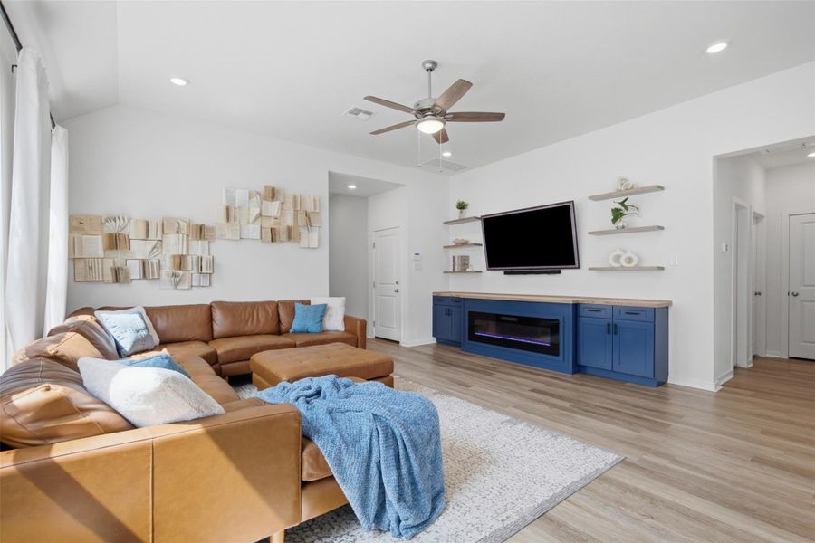 Furnished interior view inside a new home in , Manor (Image 19).