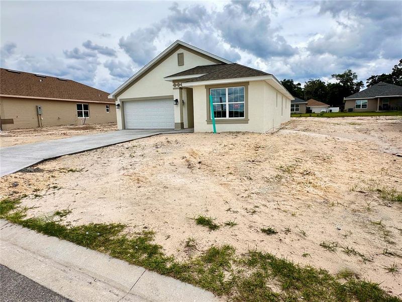 Image 4 of a home in . Image 4 of a home in .