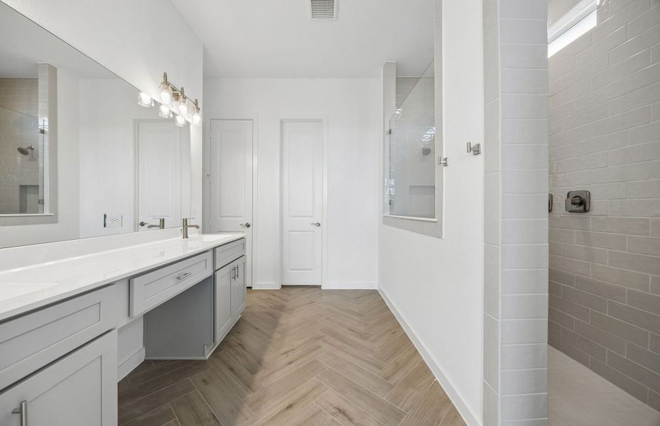 Furnished interior view inside a new home in Katy Court, Katy (Image 6).