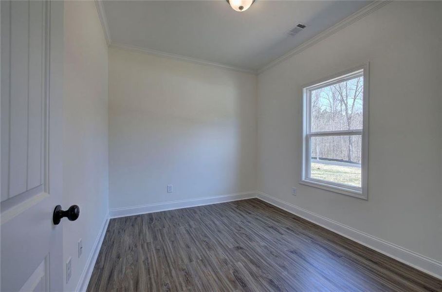 Spacious, unfurnished interior of a new home in , Dallas (Image 17).