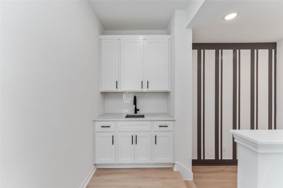 Furnished interior view inside a new home in , Houston (Image 15). Furnished interior view inside a new home in , Houston (Image 15).