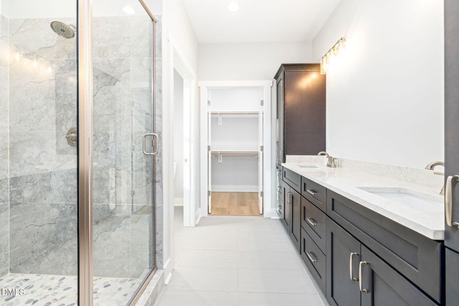 20-web-or-mls-Roanoke-Bend-17