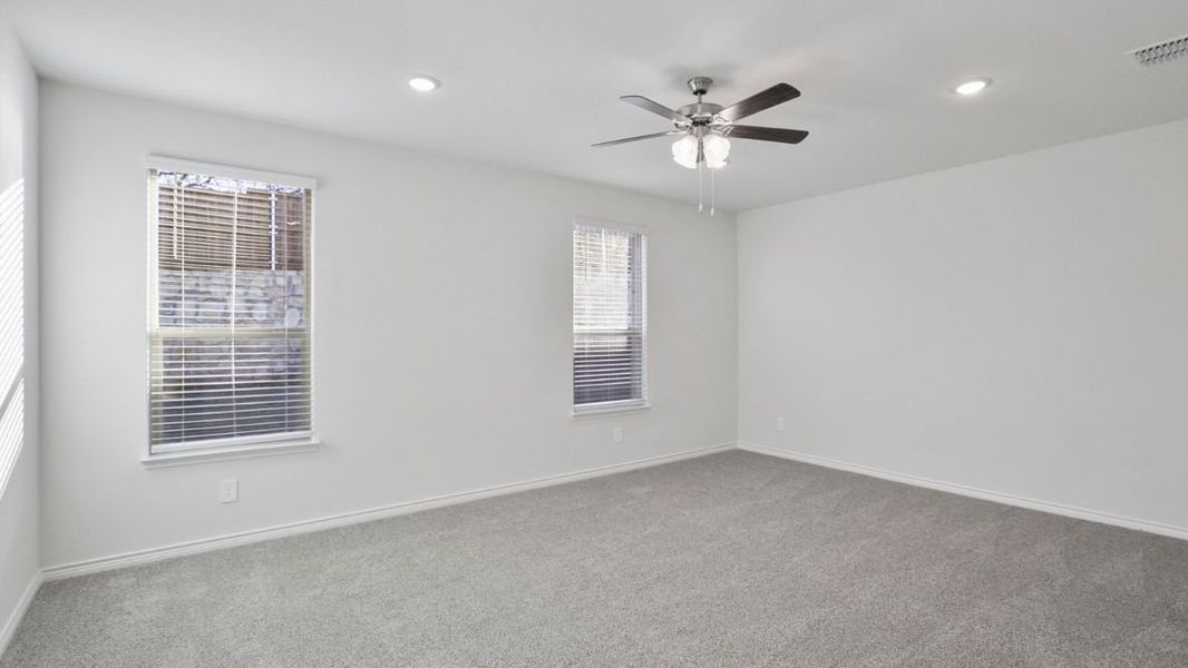 Spacious, unfurnished interior of a new home in The Preserve at Forum, Grand Prairie (Image 11). Spacious, unfurnished interior of a new home in The Preserve at Forum, Grand Prairie (Image 11).