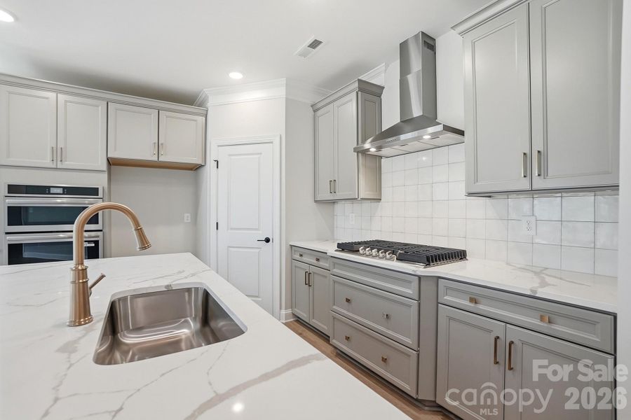 Kitchen Kitchen