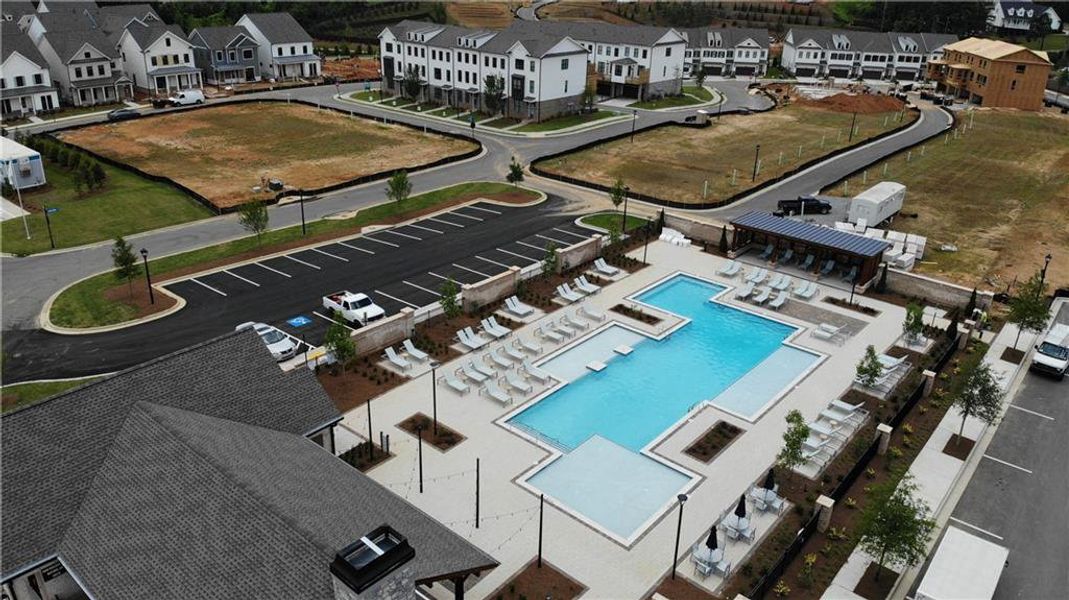 Community amenities in Millcroft Townhomes, Buford (Image 42).