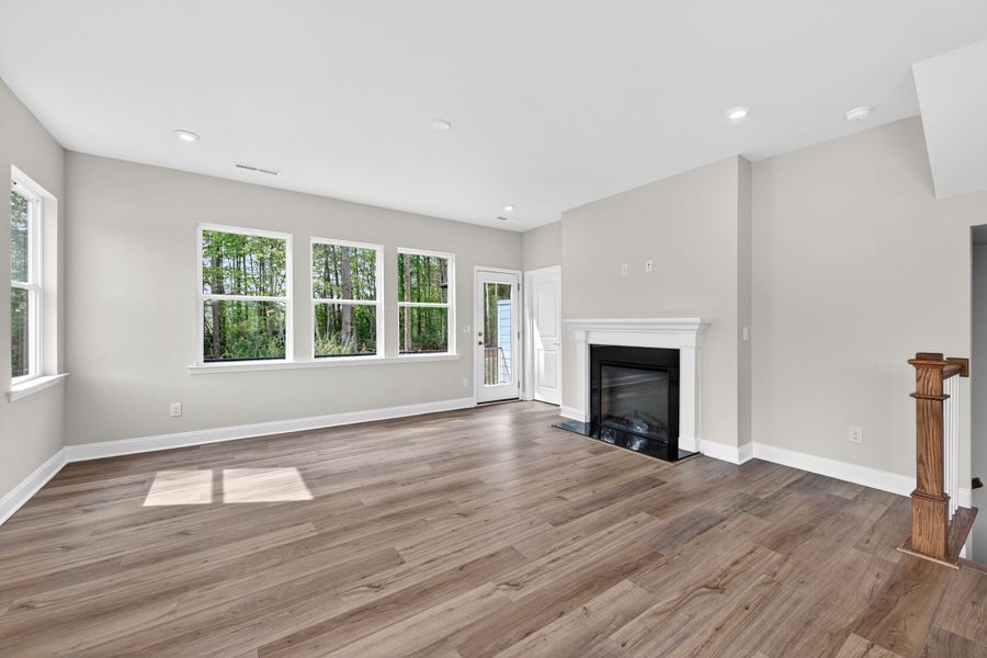 Spacious, unfurnished interior of a new home in Archer Row, Charlotte (Image 33). Spacious, unfurnished interior of a new home in Archer Row, Charlotte (Image 33).