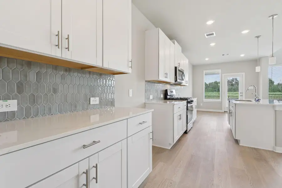 Furnished interior view inside a new home in Kingdom Heights, Rosenberg (Image 6).