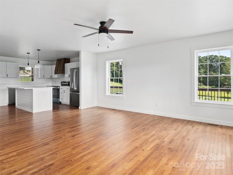 Spacious, unfurnished interior of a new home in , Waynesville (Image 16).