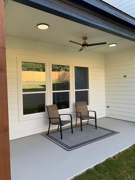 View of patio / terrace with ceiling fan