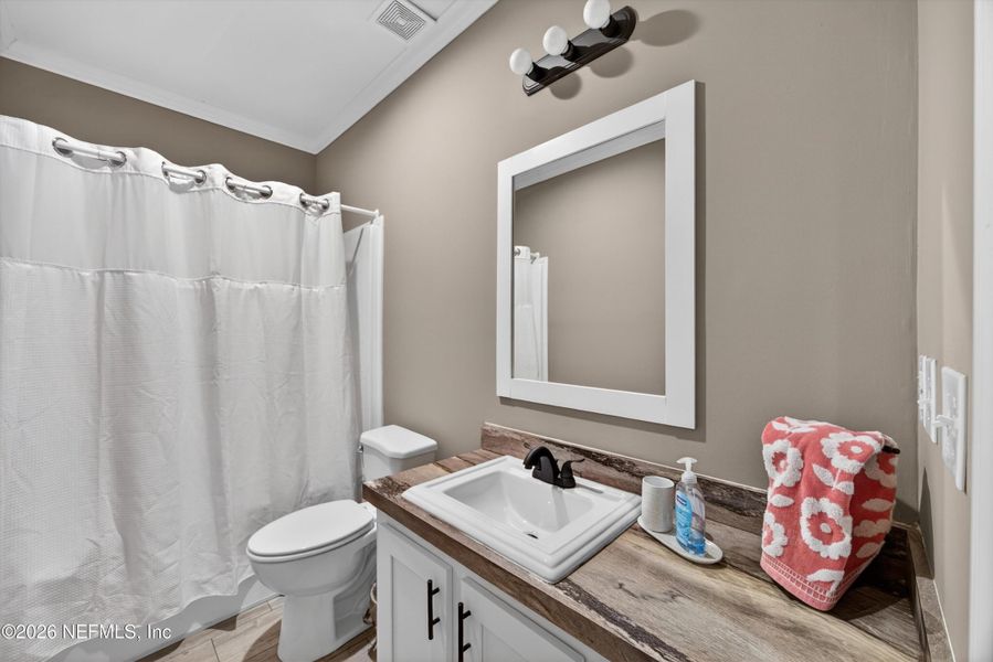 Furnished interior view inside a new home in , Starke (Image 28).