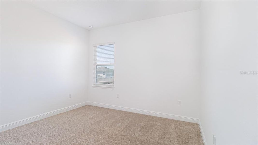 Spacious, unfurnished interior of a new home in , Minneola (Image 21).