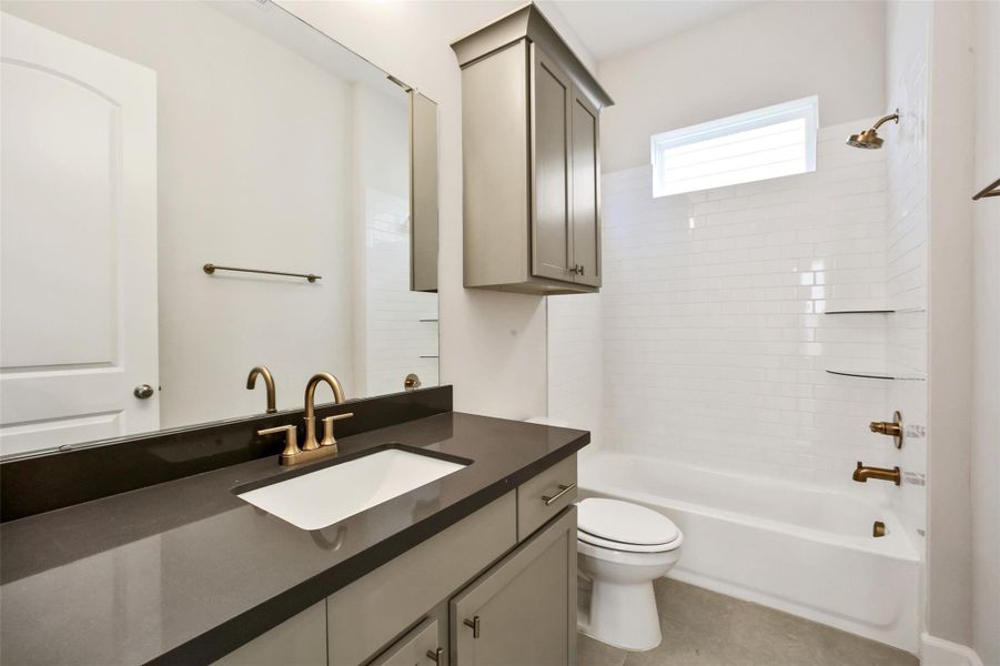 Furnished interior view inside a new home in Pearland Old Townsite, Pearland (Image 9).