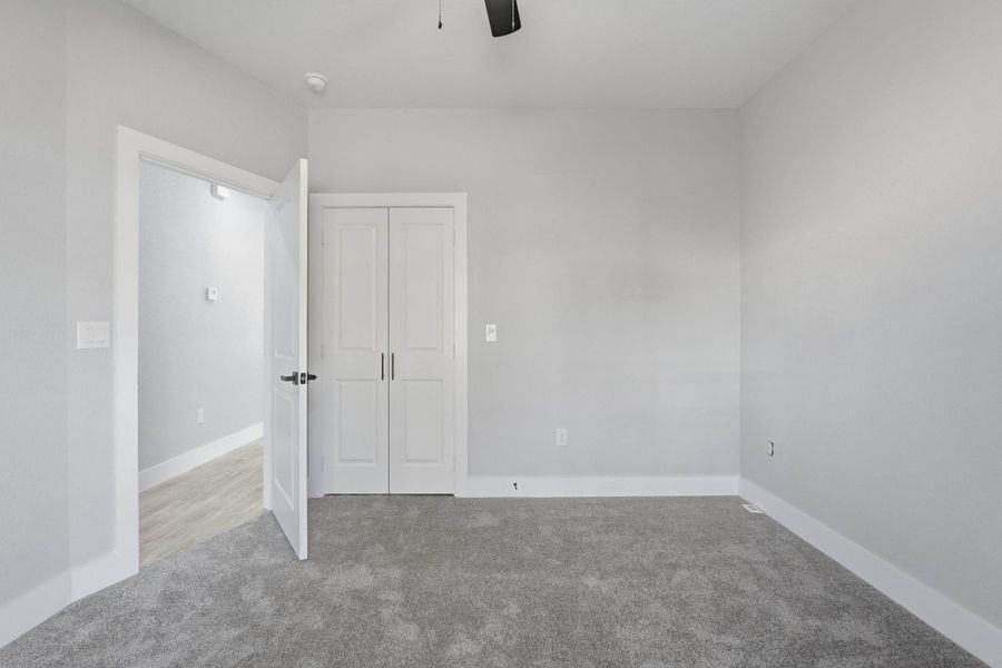 Spacious, unfurnished interior of a new home in , Willis (Image 26).