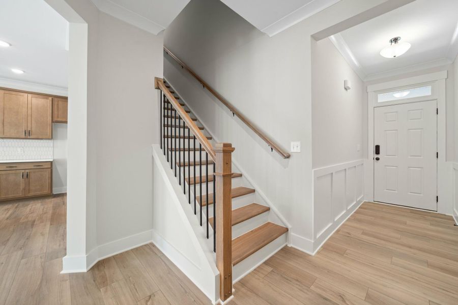 Spacious, unfurnished interior of a new home in Harbor Crossing, Greensboro (Image 13).