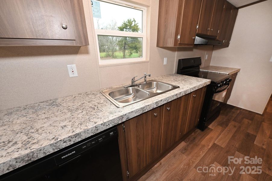 Close-up of interior finishes inside a home in , Hickory (Image 15).