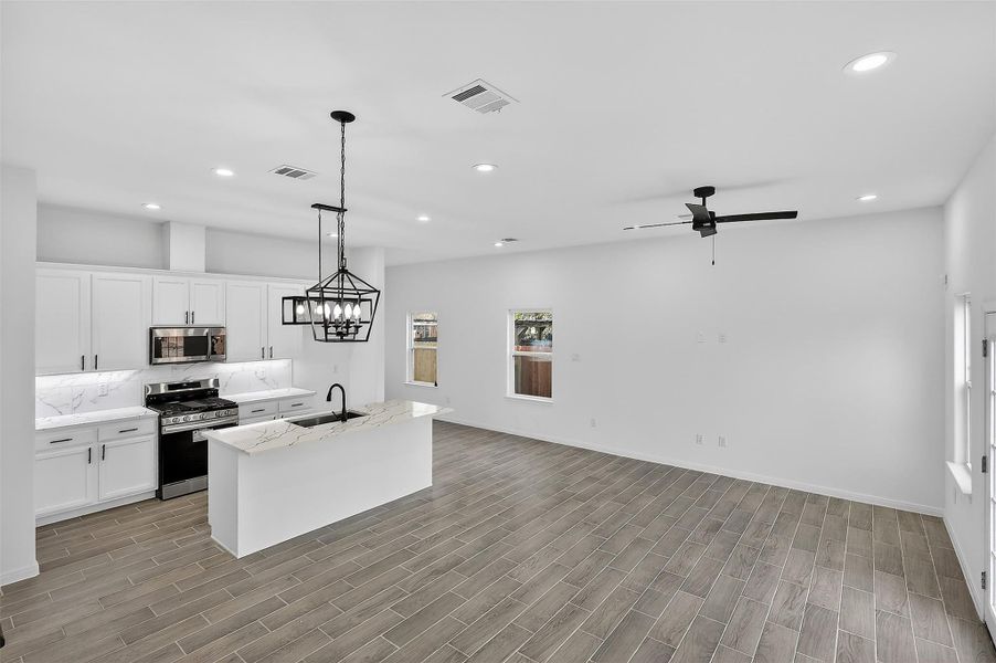 Furnished interior view inside a new home in , Houston (Image 13). Furnished interior view inside a new home in , Houston (Image 13).