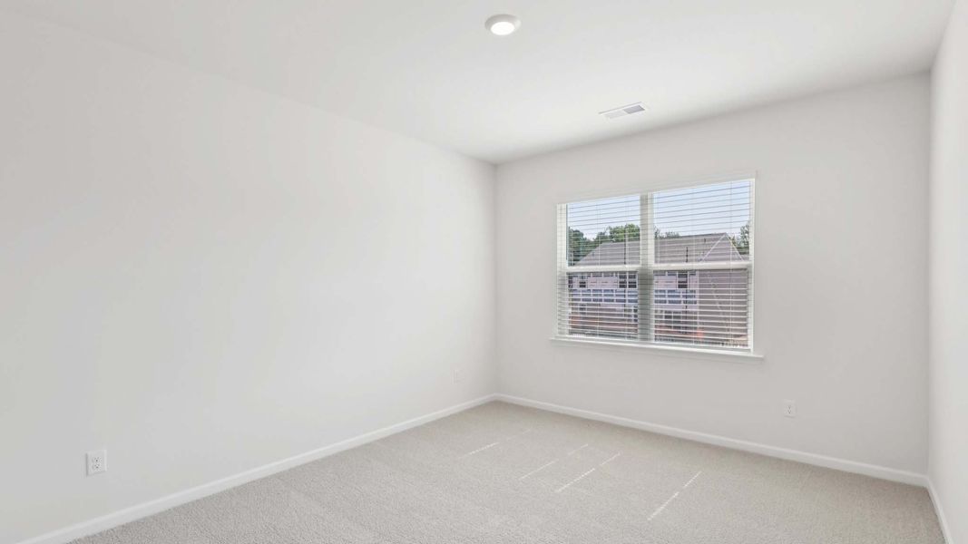 Representative unfurnished interior of a home built from the Cali by D.R. Horton in Granite Falls, Lancaster (Image 35).